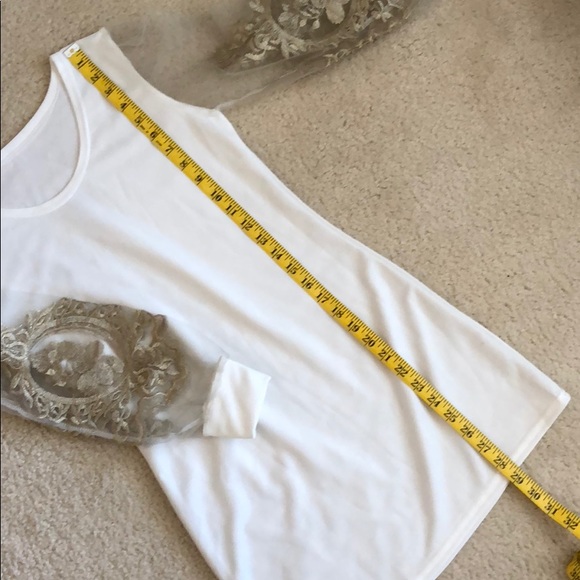 GET THE LOOK! Designer White Shift Dress - Picture 7 of 8